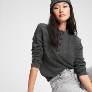Gap Women's Half-Button Sweater in Waffle Knit Charcoal Grey / Gray